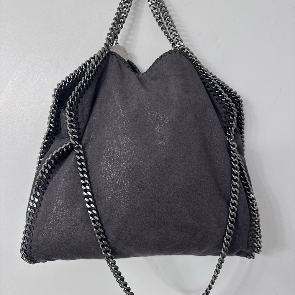 Stella McCartney

Shaggy Deer Tote Bag